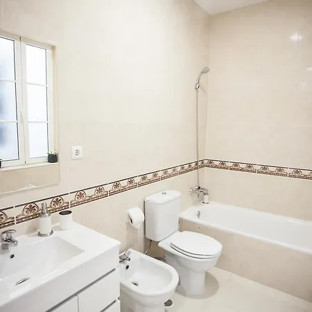Central & Cosy Apartment Apartment *